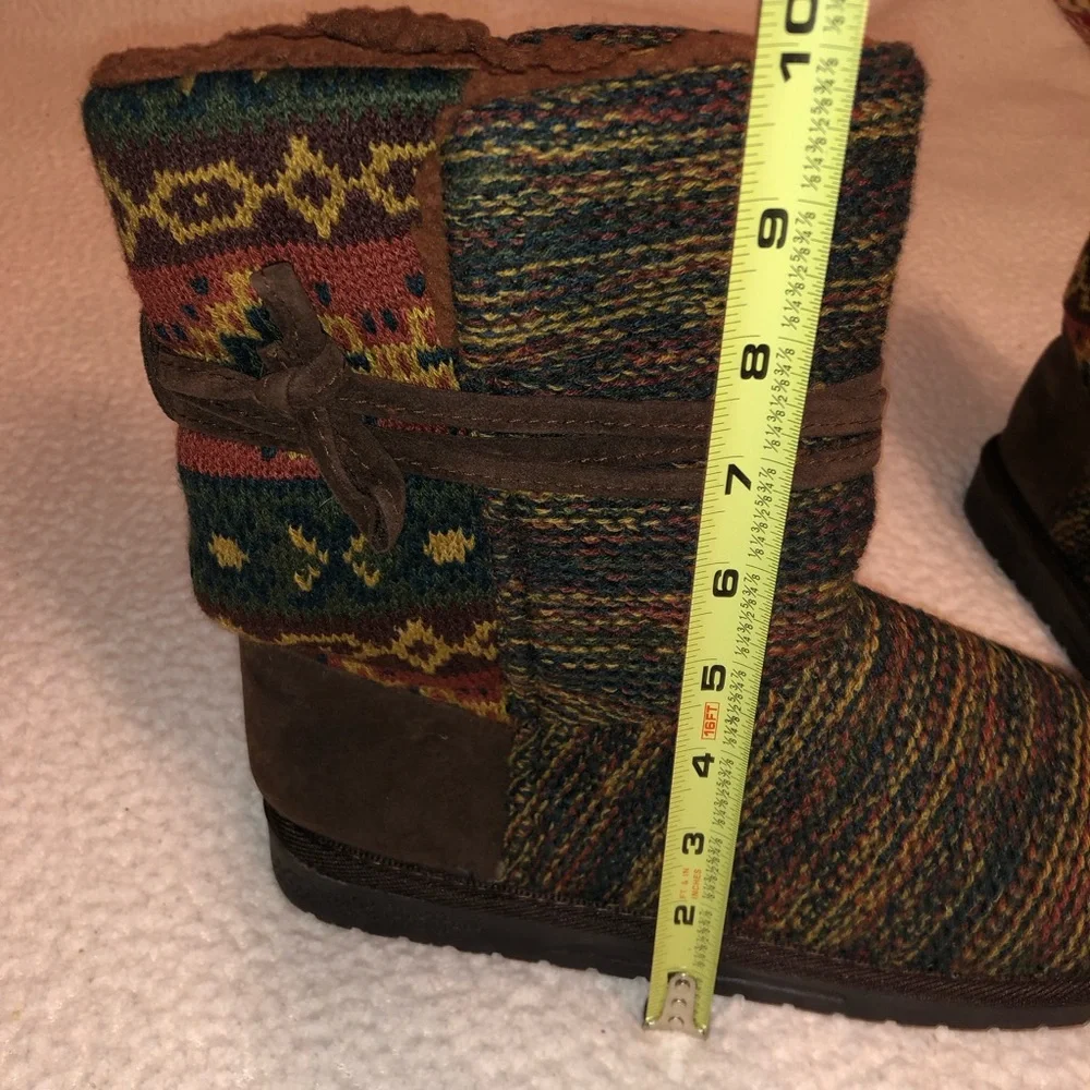 Muk Luks Women's Multicolor Knit Fall/ Winter Boots - Brown Trim